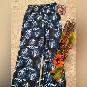 NWT Boys Avengers Marvel Pajama Pants Size Small 7/8